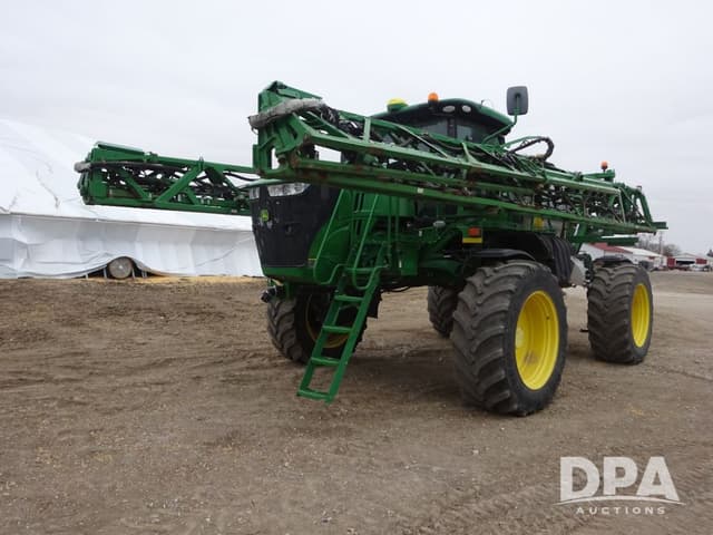 Image of John Deere R4038 equipment image 1