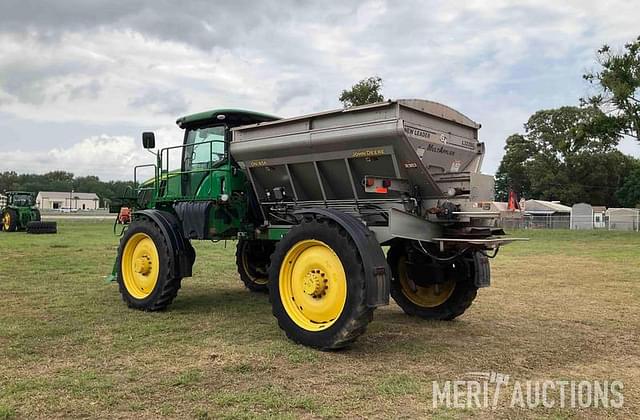 Image of John Deere R4038 equipment image 3