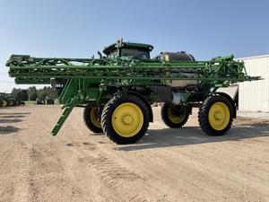 2019 John Deere R4044 Image