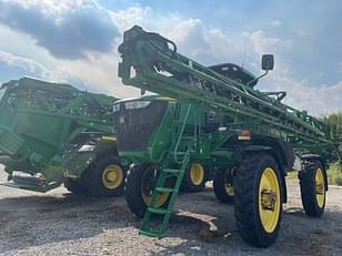 Main image John Deere R4044 0