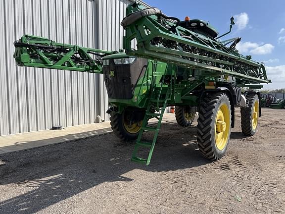 Main image John Deere R4044 2
