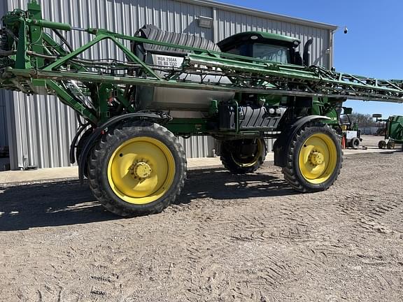 Main image John Deere R4044 14