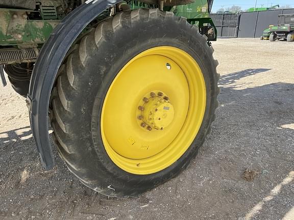 Main image John Deere R4044 19