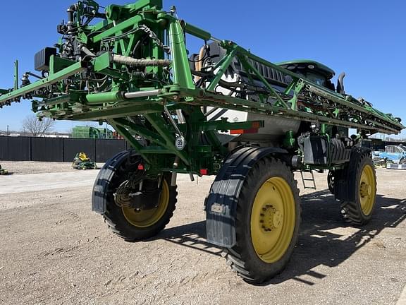Main image John Deere R4044 10