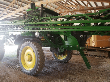 Main image John Deere R4044