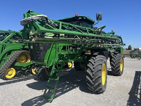 Image of John Deere R4044 Primary image