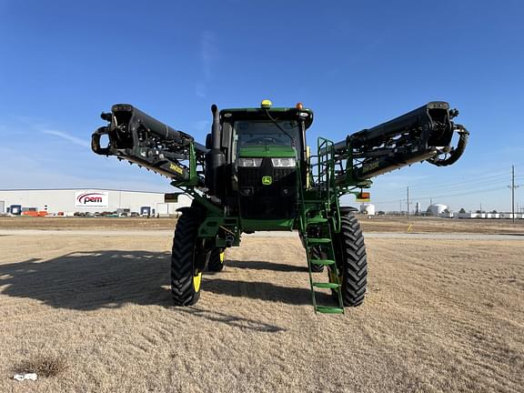 Main image John Deere R4044 3