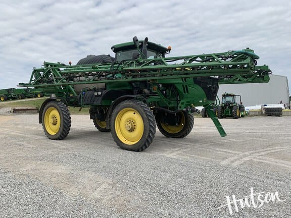 2019 John Deere R4044 Equipment Image0