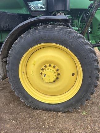 Image of John Deere R4044 equipment image 2