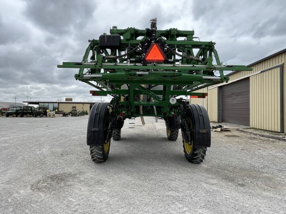 Image of John Deere R4044 equipment image 3