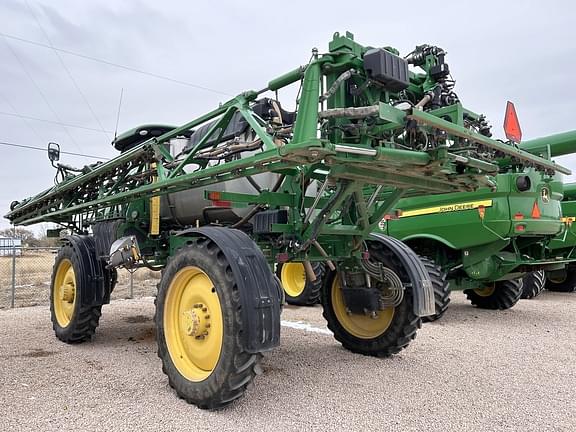 Main image John Deere R4044 1