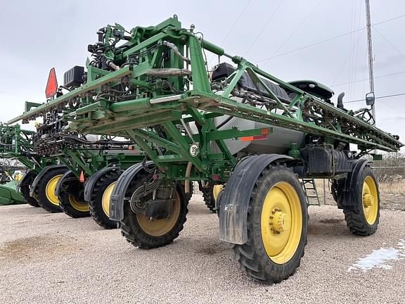 Main image John Deere R4044 4