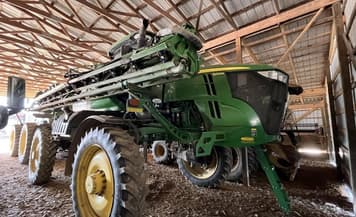 Main image John Deere R4044