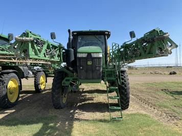 Main image John Deere R4044