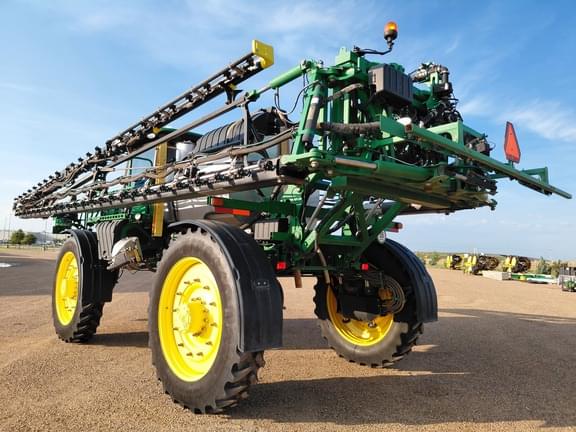 Image of John Deere R4045 equipment image 2