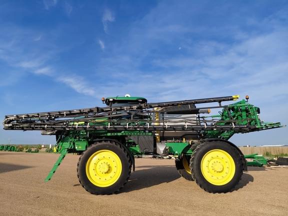 Image of John Deere R4045 equipment image 1