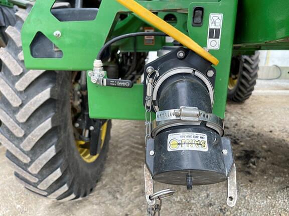 Image of John Deere R4045 equipment image 4