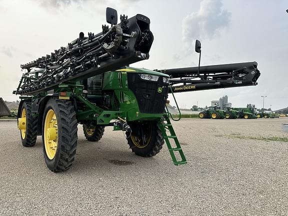 Image of John Deere R4045 equipment image 2
