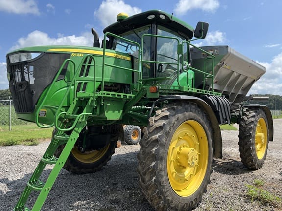 2019 John Deere R4045 Equipment Image0