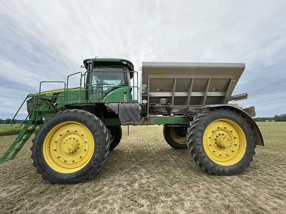 Image of John Deere R4045 equipment image 1