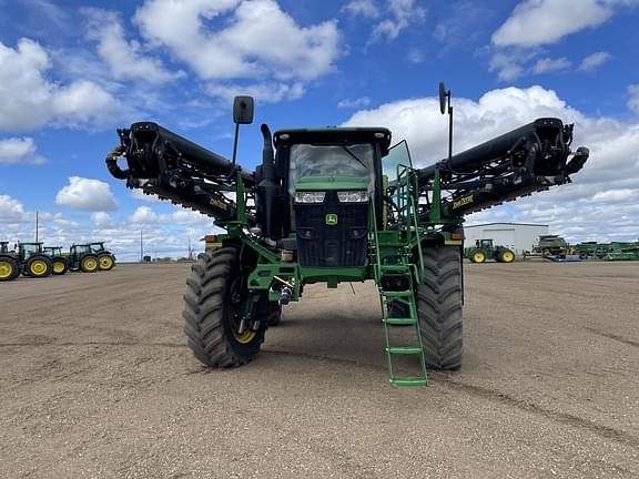 Image of John Deere R4045 equipment image 1