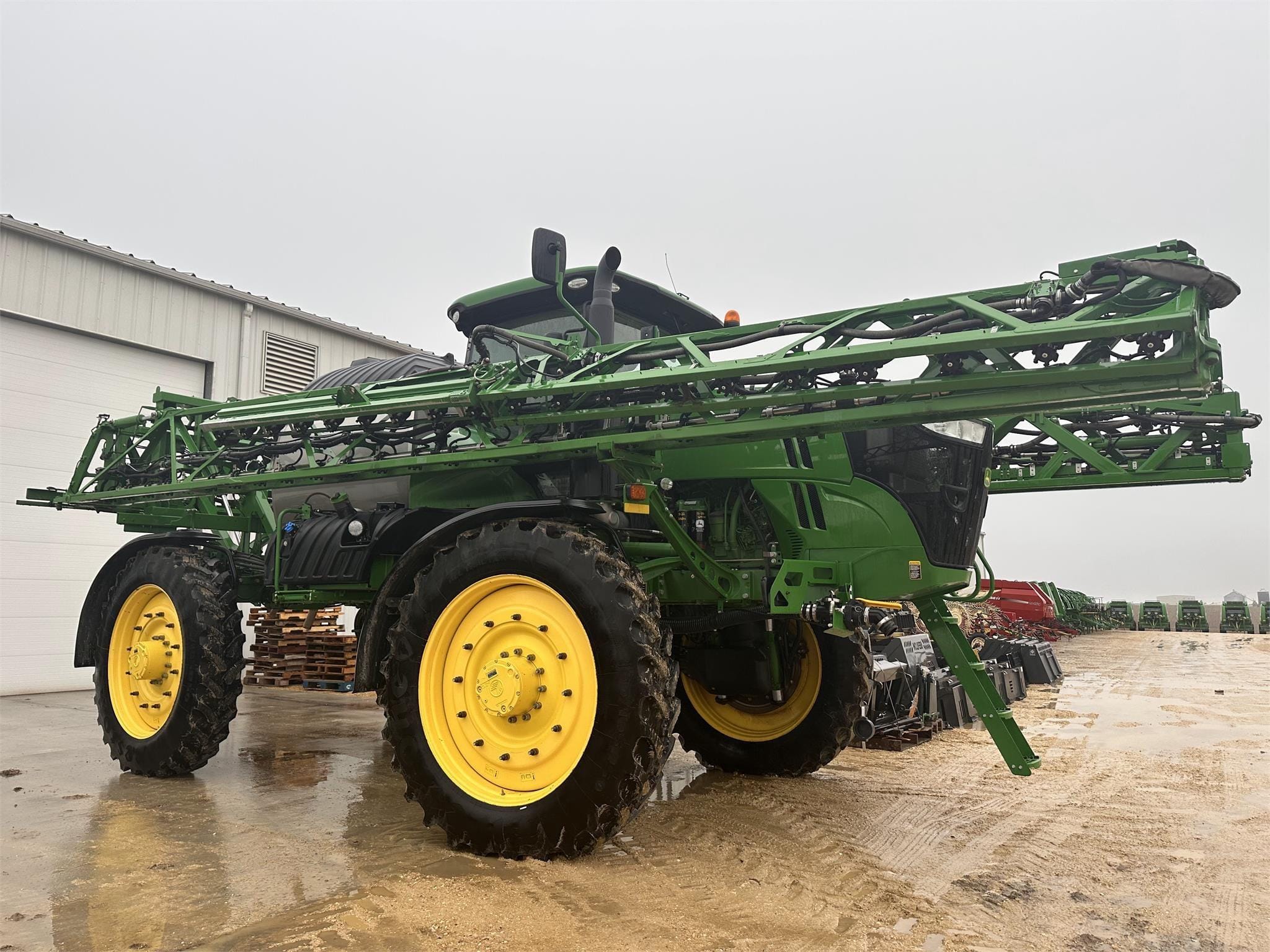 Main image John Deere R4045
