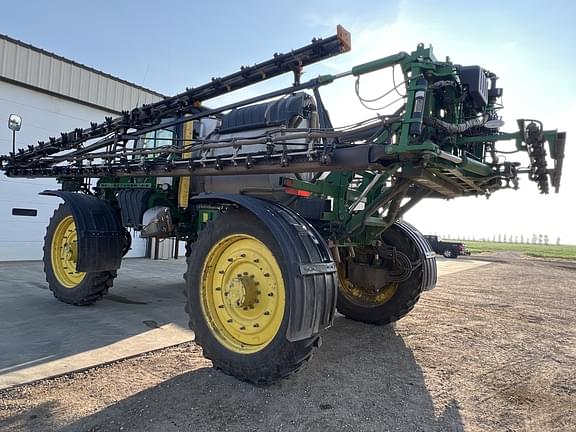 Image of John Deere R4045 equipment image 2