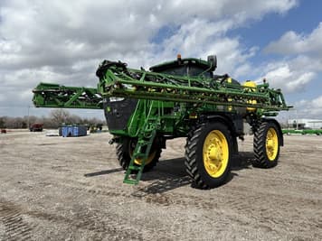 Main image John Deere R4045