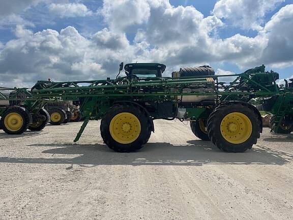 Image of John Deere R4045 equipment image 2
