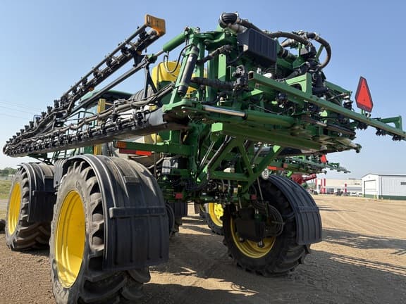 Image of John Deere R4045 equipment image 3