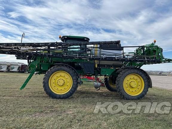 Image of John Deere R4045 equipment image 4