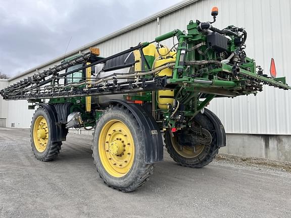 Image of John Deere R4045 equipment image 3