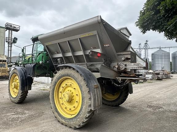 Image of John Deere R4045 equipment image 3