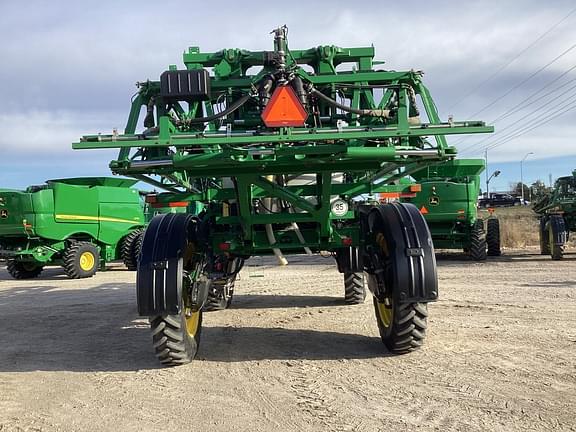 Image of John Deere R4045 equipment image 4