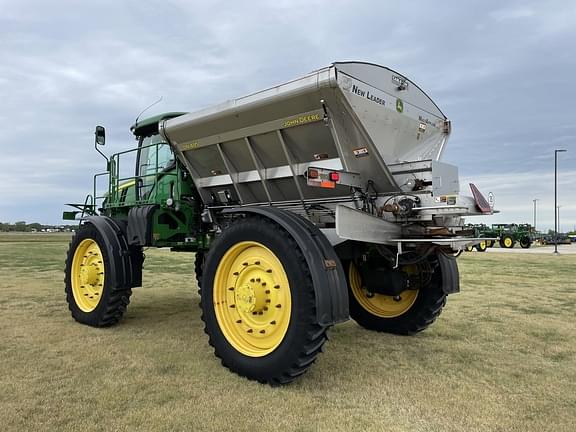 Image of John Deere R4045 equipment image 2