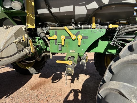 Image of John Deere R4045 equipment image 3