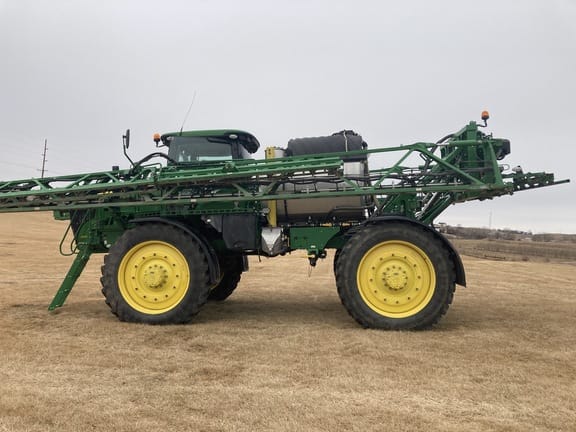 Main image John Deere R4045