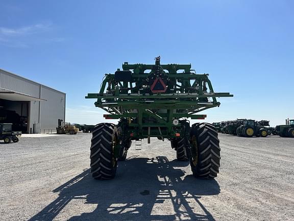 Image of John Deere R4045 equipment image 3