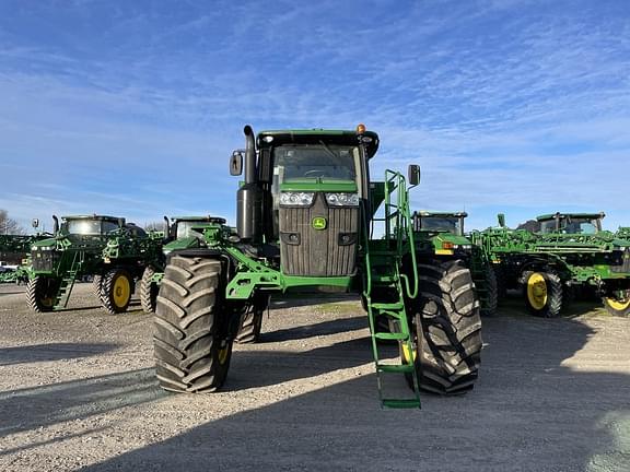 Image of John Deere R4045 equipment image 2