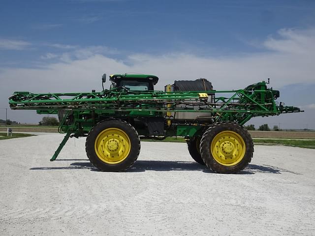 Image of John Deere R4045 equipment image 2