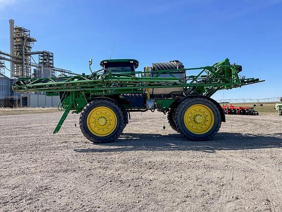 Image of John Deere R4045 equipment image 3
