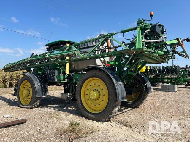 Image of John Deere R4045 equipment image 3