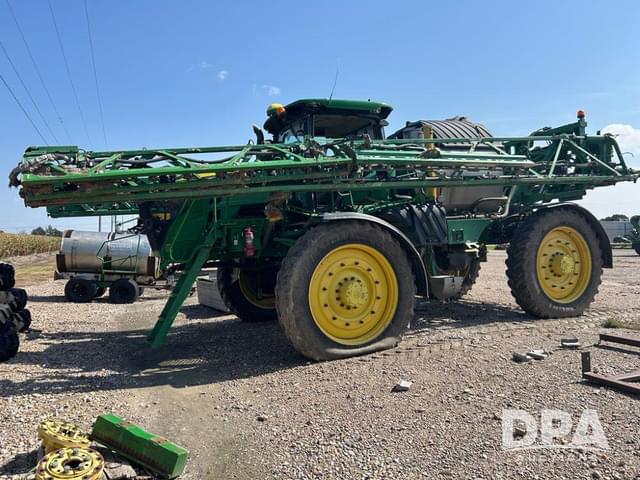 Image of John Deere R4045 equipment image 1