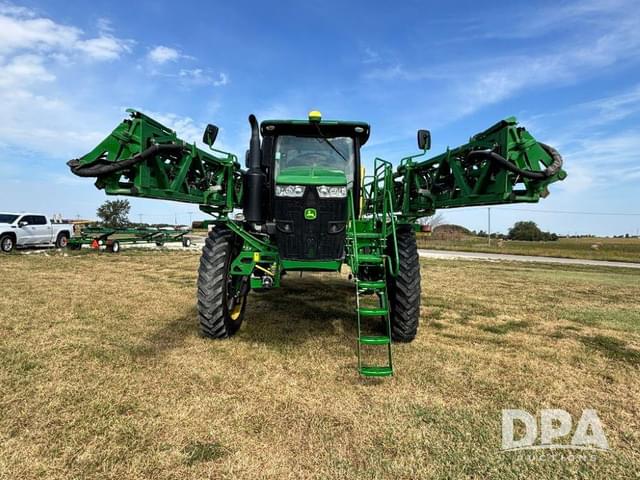Image of John Deere R4045 equipment image 2