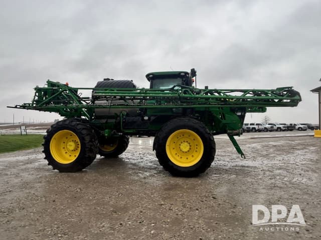 Image of John Deere R4045 equipment image 2