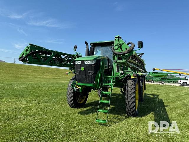 Image of John Deere R4045 equipment image 3