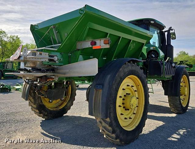 Image of John Deere R4045 equipment image 4