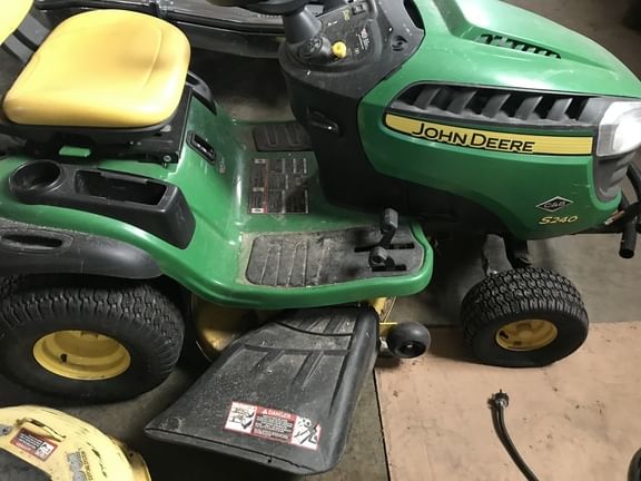 Main image John Deere S240