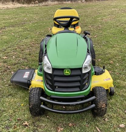 Image of John Deere S240 equipment image 2