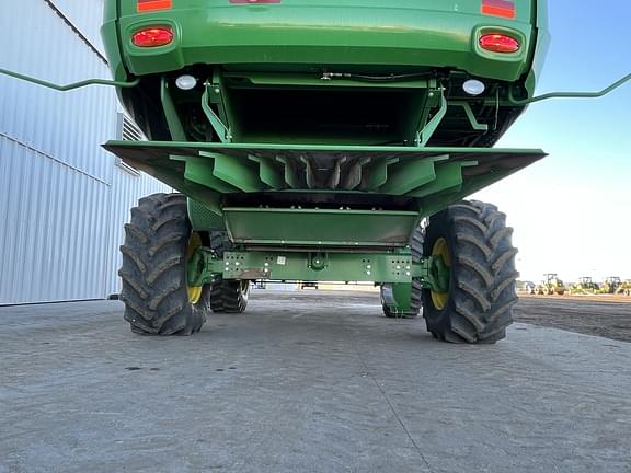 Main image John Deere S760 10